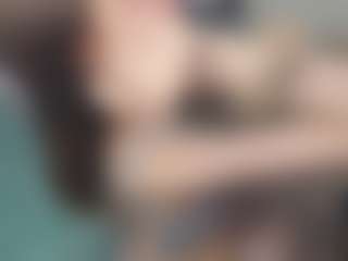 IsauraBrassil's Live Sex Cam Show