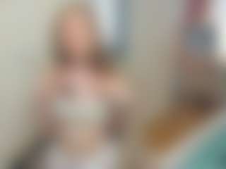 Live cam show with IsauraBrassil - Skinny Teen (18+) on Dolls Live