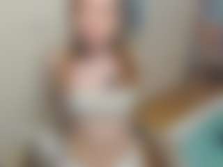 IsauraBrassil's Live Sex Cam Show