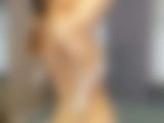 Live cam show with IsauraBrassil - Foot Fetish on CamwithHer