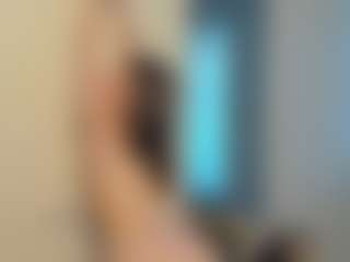 IsauraBrassil's Live Sex Cam Show