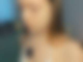 IsauraBrassil's Live Sex Cam Show