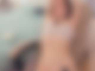 Live cam show with IsauraBrassil - Lush Blonde Hair on camwithhim.com