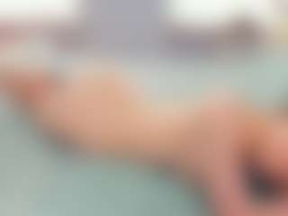 IsauraBrassil's Live Sex Cam Show