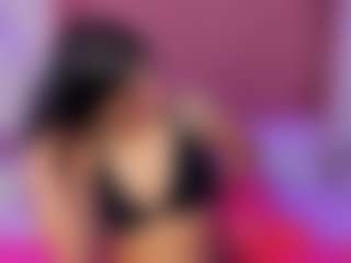 Live cam show with Lola-26 - Twerk on CamwithHer