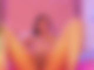 Lola-26's Live Sex Cam Show