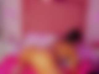 Lola-26's Live Sex Cam Show