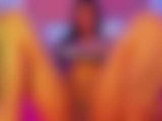 Live cam show with Lola-26 - Shaved Pussy on Stripli.com