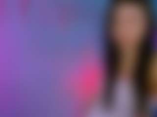 Live cam show with lyra-desire - Strip on Camsoda