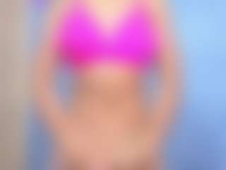 Live cam show with malia-fooxx - Thin on SinfulBabes