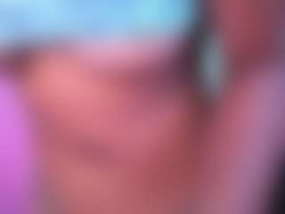 Live cam show with malia-fooxx - Thin on SpankPalCams