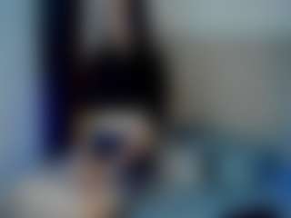 Live cam show with matthewdaviss - Average on chickslive.net