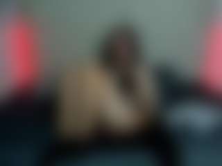 Live cam show with matthewdaviss - Brown Hair on Uber Horny