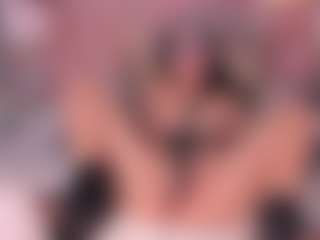 Live cam show with maywestt - Brown Hair Petite on SpankPalCams