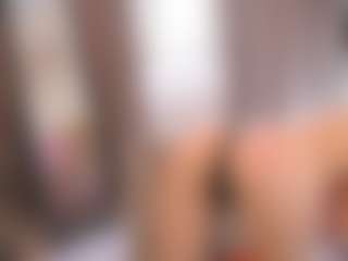 Live cam show with MerrileeDagis - Green Eyes on Fling VIP Chat