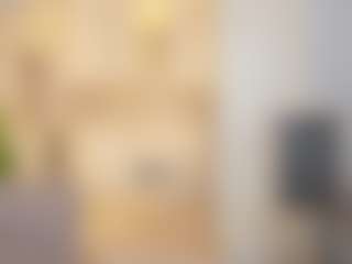 Live cam show with MerrileeDagis - Ass Clapping on TottyGirls