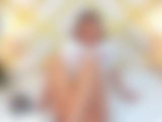Live cam show with MichelLebronX - Ebony on iamadamtest123.com | colombia