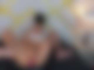 Live cam show with MichelLebronX - Spy Petite on Strip Flash - Live Sex Shows