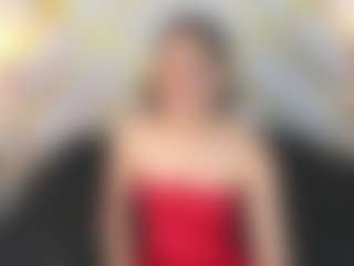 Live cam show with MichelLebronX - Brown Eyes Ebony on Milfs Live