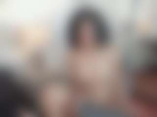 Live cam show with MichelLebronX - Morena on Lustler