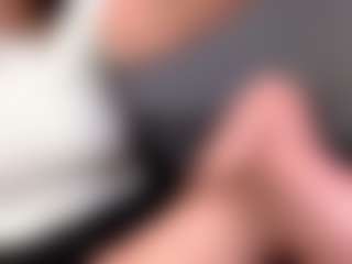 Julie's Live Sex Cam Show