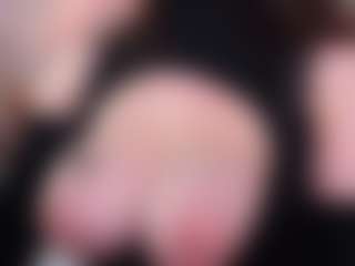Live cam show with oopsieboobsie - Tittyfuck on Camsoda