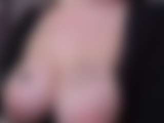 oopsieboobsie's Live Sex Cam Show
