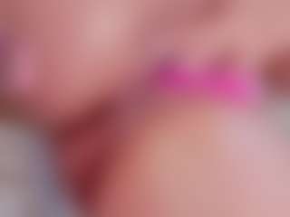 Live cam show with RenataLeclaiir - Curvy Teen (18+) on slutload