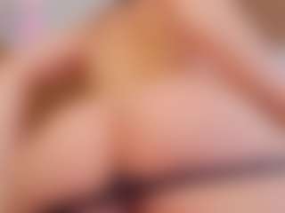 Live cam show with RenataLeclaiir - Cute on Camsoda