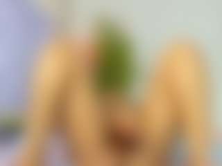 Live cam show with veshy7 - Ebony Squirt on sexylive.show