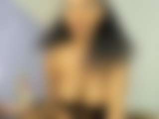 Live cam show with veshy7 - Fingers on CamClone