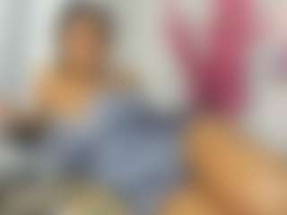 Live cam show with veshy7 - Public Black on Gym Cam Girls