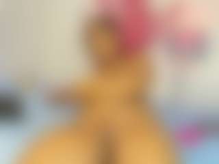 Live cam show with veshy7 - Public Curvy on Camsoda