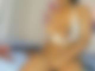 Live cam show with veshy7 - Spank Mature on Camsoda