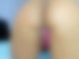 Live cam show with veshy7 - HD on Camsoda