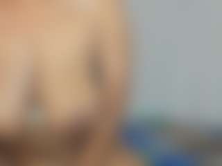 Live cam show with veshy7 - Bedroom Black on Dolls Live