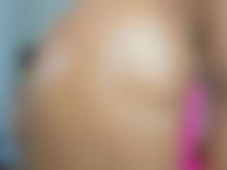 Live cam show with veshy7 - Italian Mature on Mixed Magazine Live | kenya