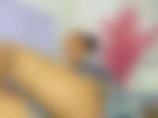 Live cam show with veshy7 - Brown Hair Teen (18+) on Fit Hotties