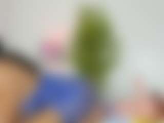 Live cam show with veshy7 - Brown Hair on CamwithHer