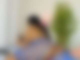Live cam show with veshy7 - Shaved Pussy Mature on milfzrlive.com