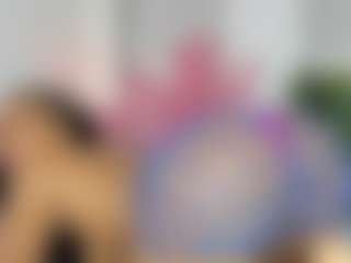 Live cam show with veshy7 - Brown Eyes Brown Hair on livesuperchat.net