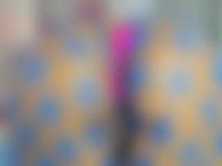 Live cam show with veshy7 - Public Mature on livesuperchat.net