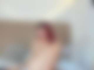 Live cam show with Atenea-Evans - Red Hair on Gym Cam Girls