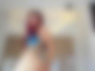 Live cam show with Atenea-Evans - Thin on Camming Site