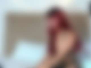 Live cam show with Atenea-Evans - Thin on StripNow