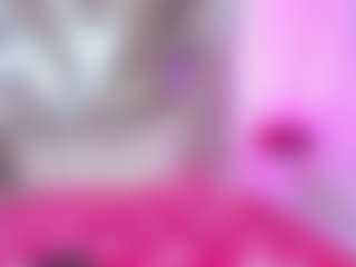 Live cam show with casey-lorens - Black Petite on camtv