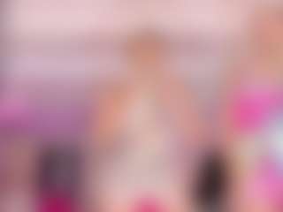 Live cam show with Dani-Sttar - Brown Eyes on Fling VIP Chat