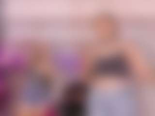 Live cam show with HotLadys - Lean on Camsoda