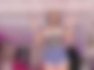 Live cam show with HotLadys - Lean on Camsoda