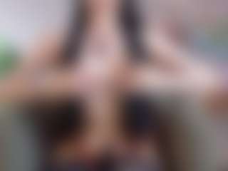 Agnes's Live Sex Cam Show